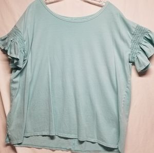 NWOT a.n.a. Large Short Sleeve Scoop Neck Fancy Tshirt
